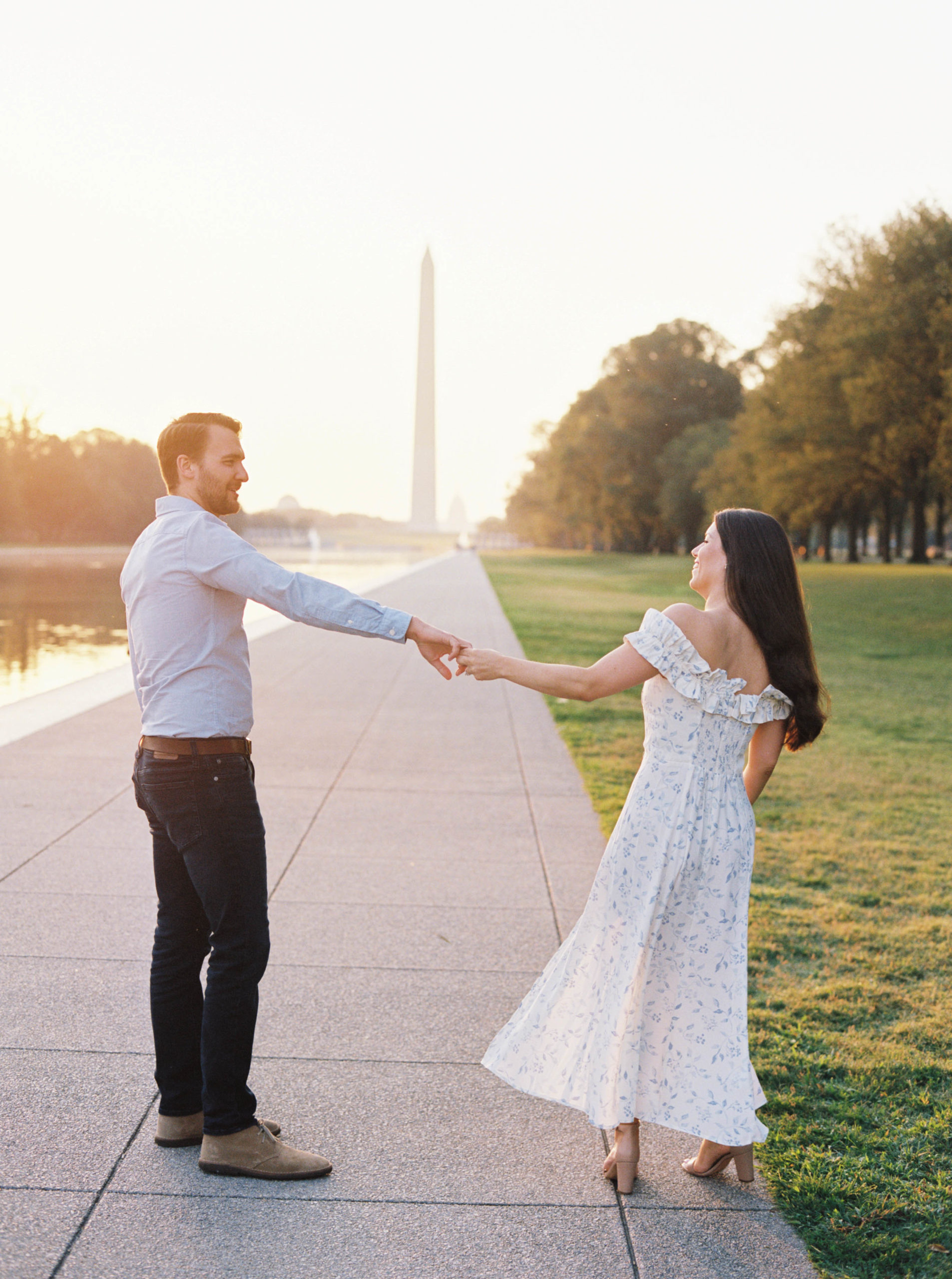 Lincoln Memorial Sunrise Engagement Session